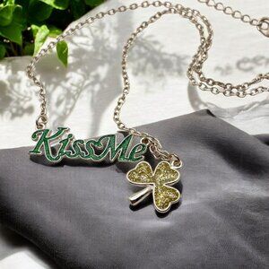 Claires Kiss Me I'm Irish Necklace Silver Tone Green Glitter Shamrock Pendant